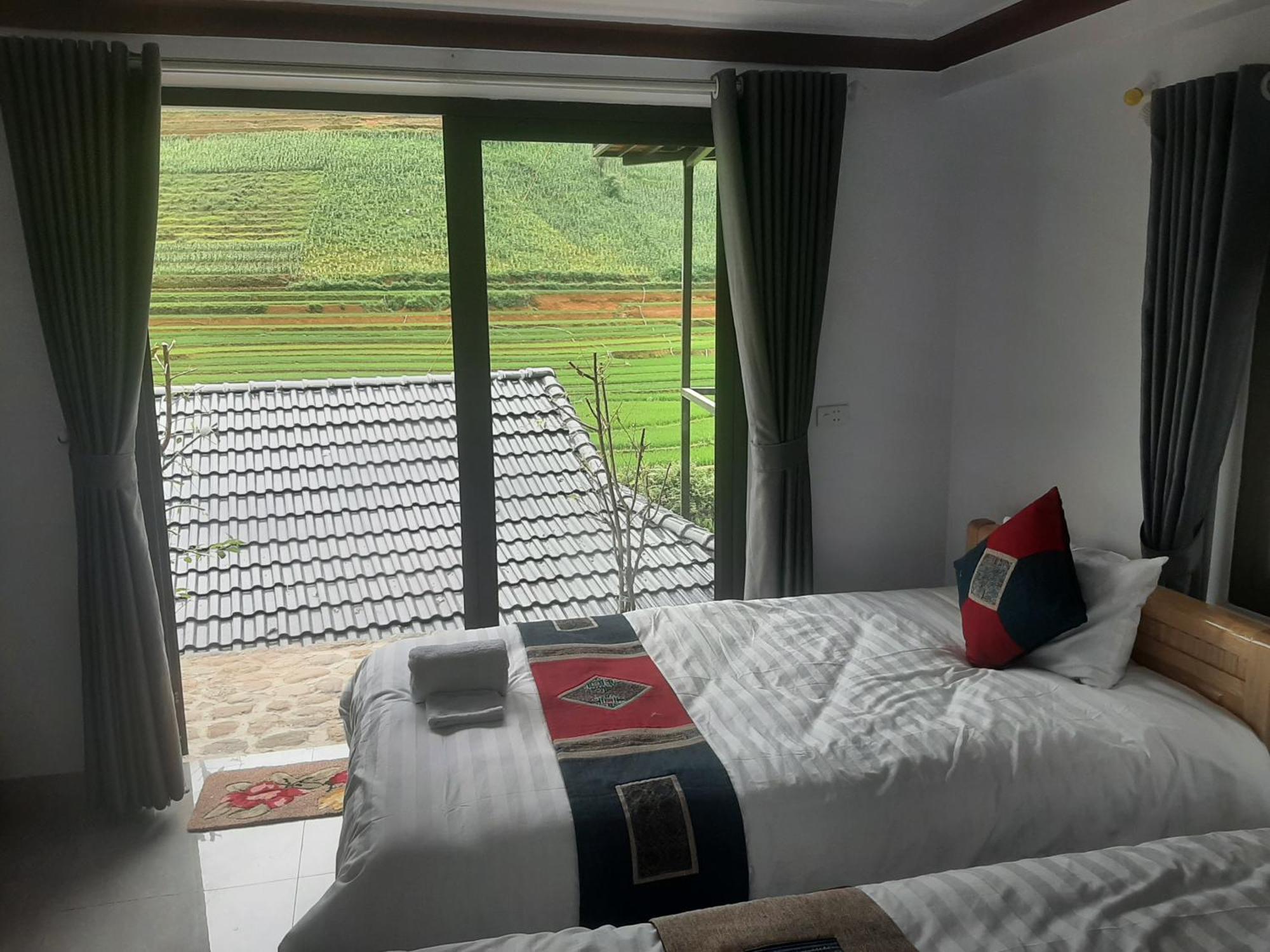 Dong Suoi H'Mong Homestay & Bungalow - Trek & Vegetarian Food Mu Cang Chai الغرفة الصورة
